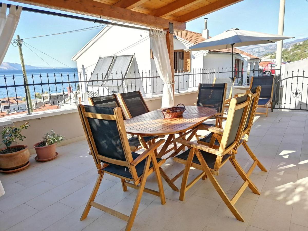 Stylish Lorena Holiday home