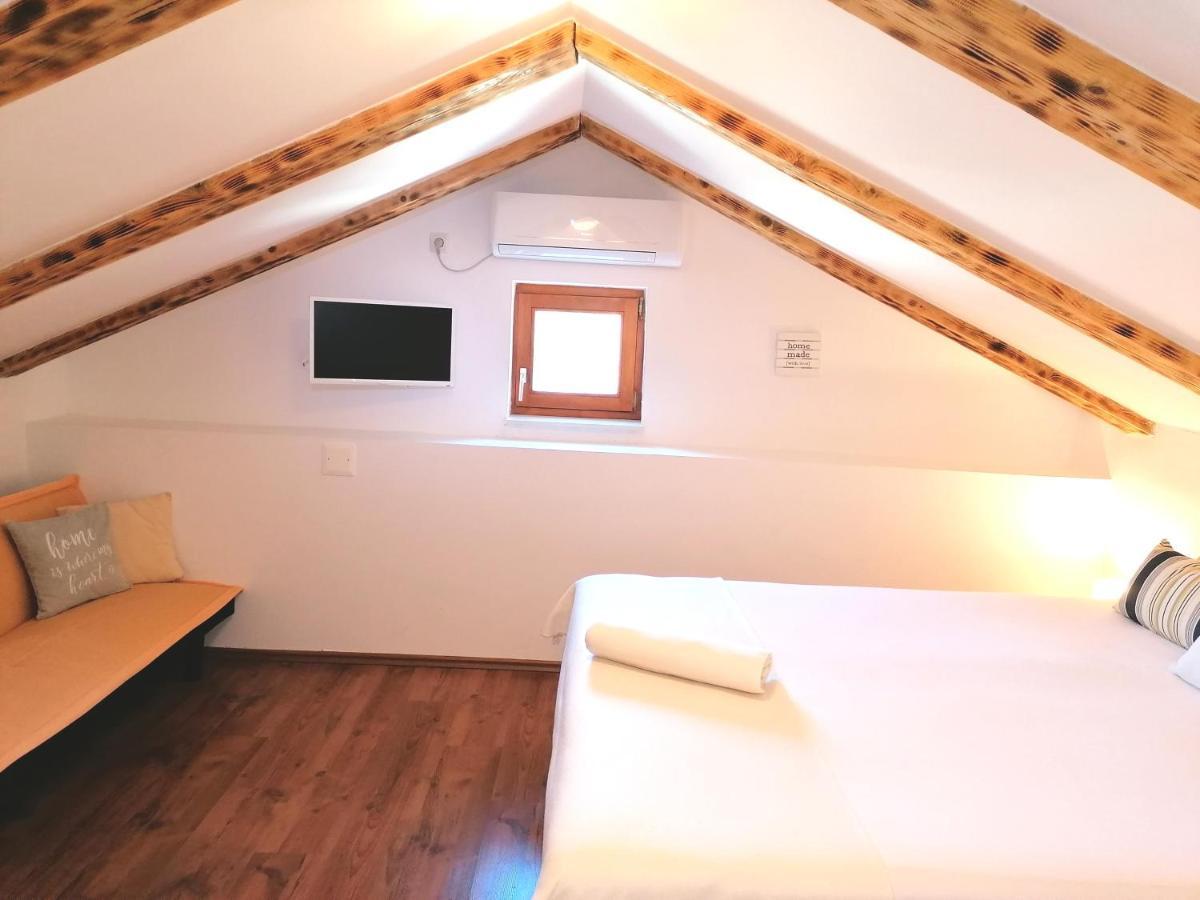 Vakantiehuis Stylish Lorena *