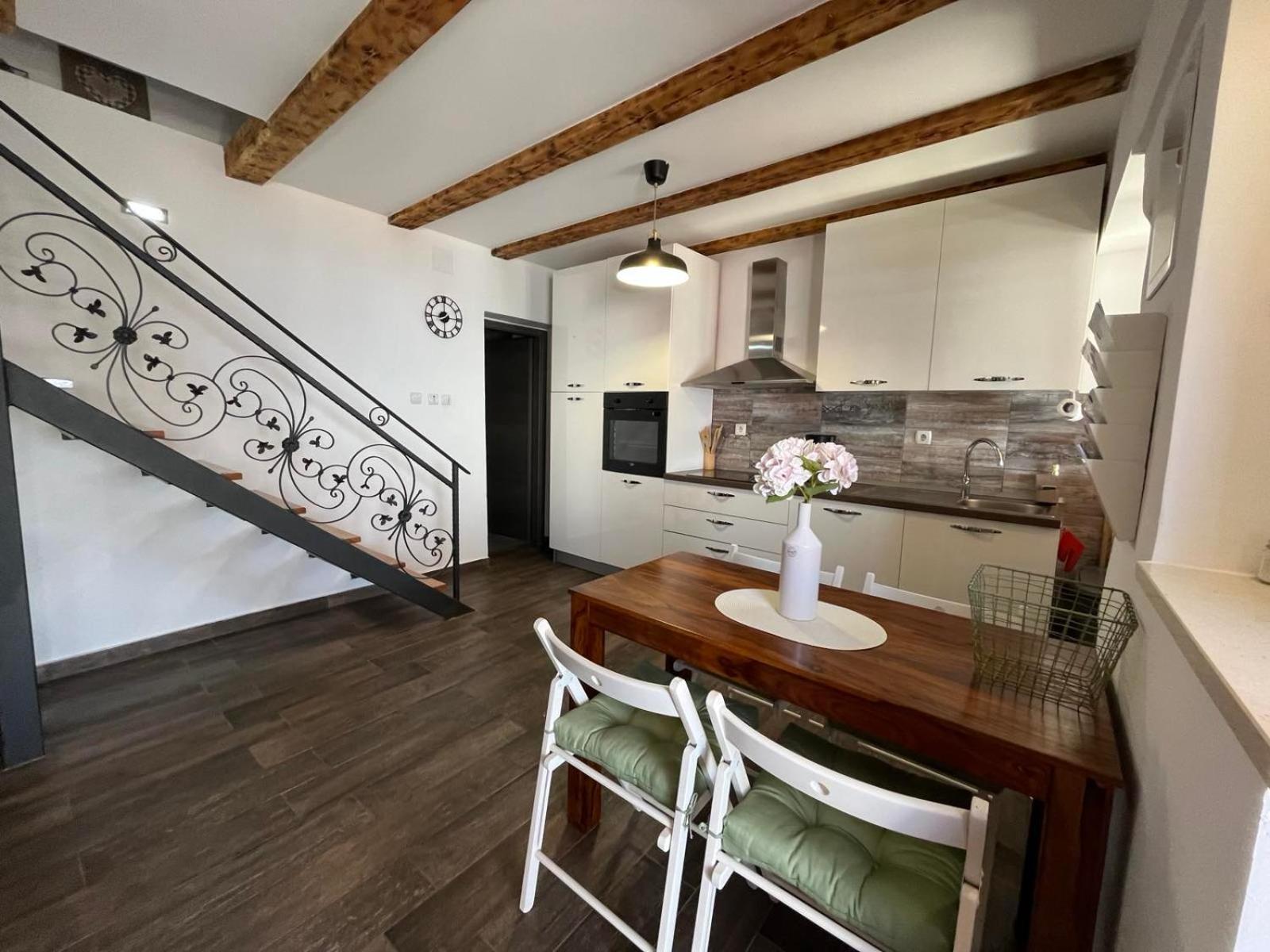 Holiday home Stylish Lorena
